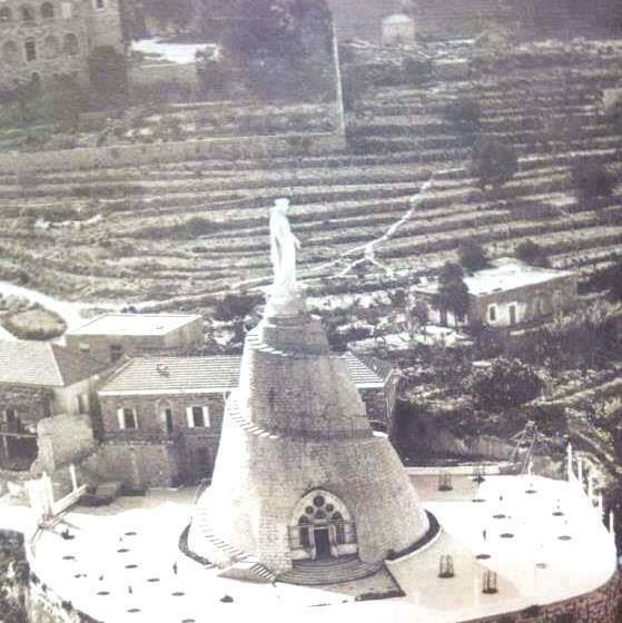 صورة نادرة لمزار سيدة حريصا 
